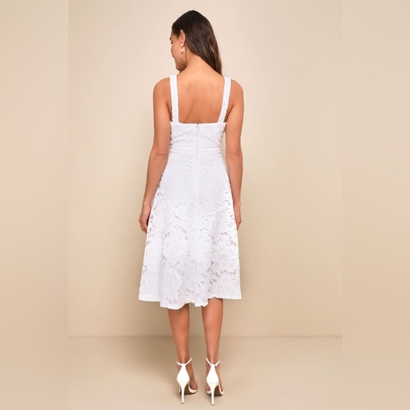 NWT Lulus Divine Beauty White Lace Midi Dress With Pockets, Size Large - Picture 3 of 14